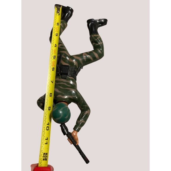 Vintage plastic Army Man Toy Soldier war military 1987 Regency combat - Picture 3 of 9